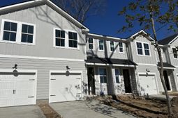 103 Berry Shoals Drive photo 4