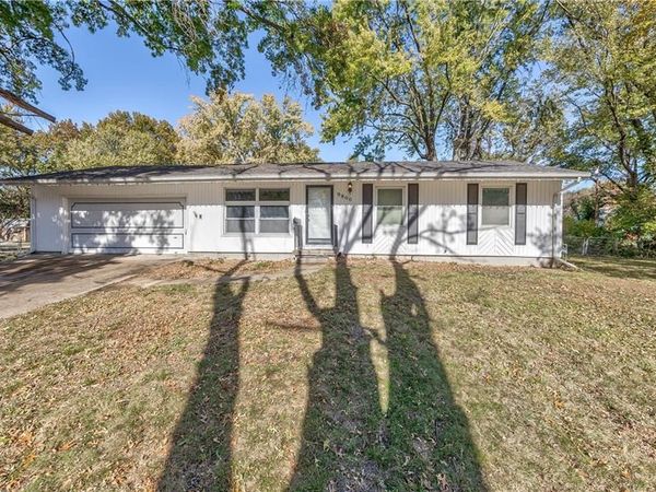 9800 E 81st Terrace, Raytown, MO 64138