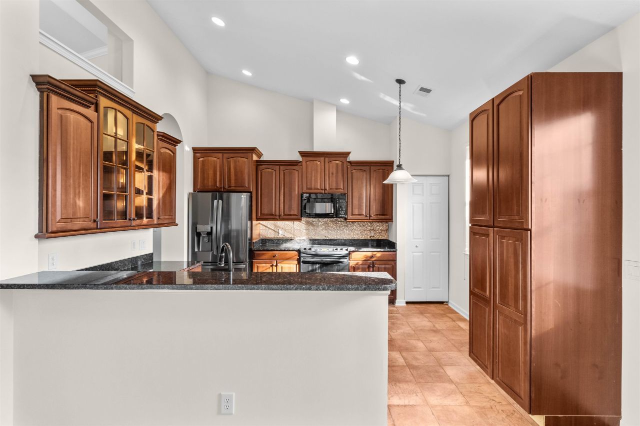 147 Sugar Loaf Ln. Photo 11