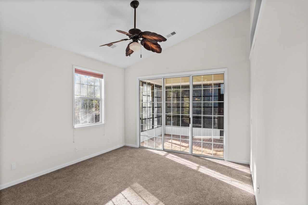 147 Sugar Loaf Ln. Photo 13