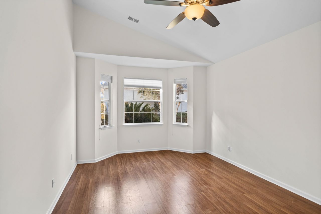 147 Sugar Loaf Ln. Photo 14