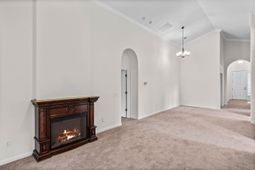 147 Sugar Loaf Ln. photo 4