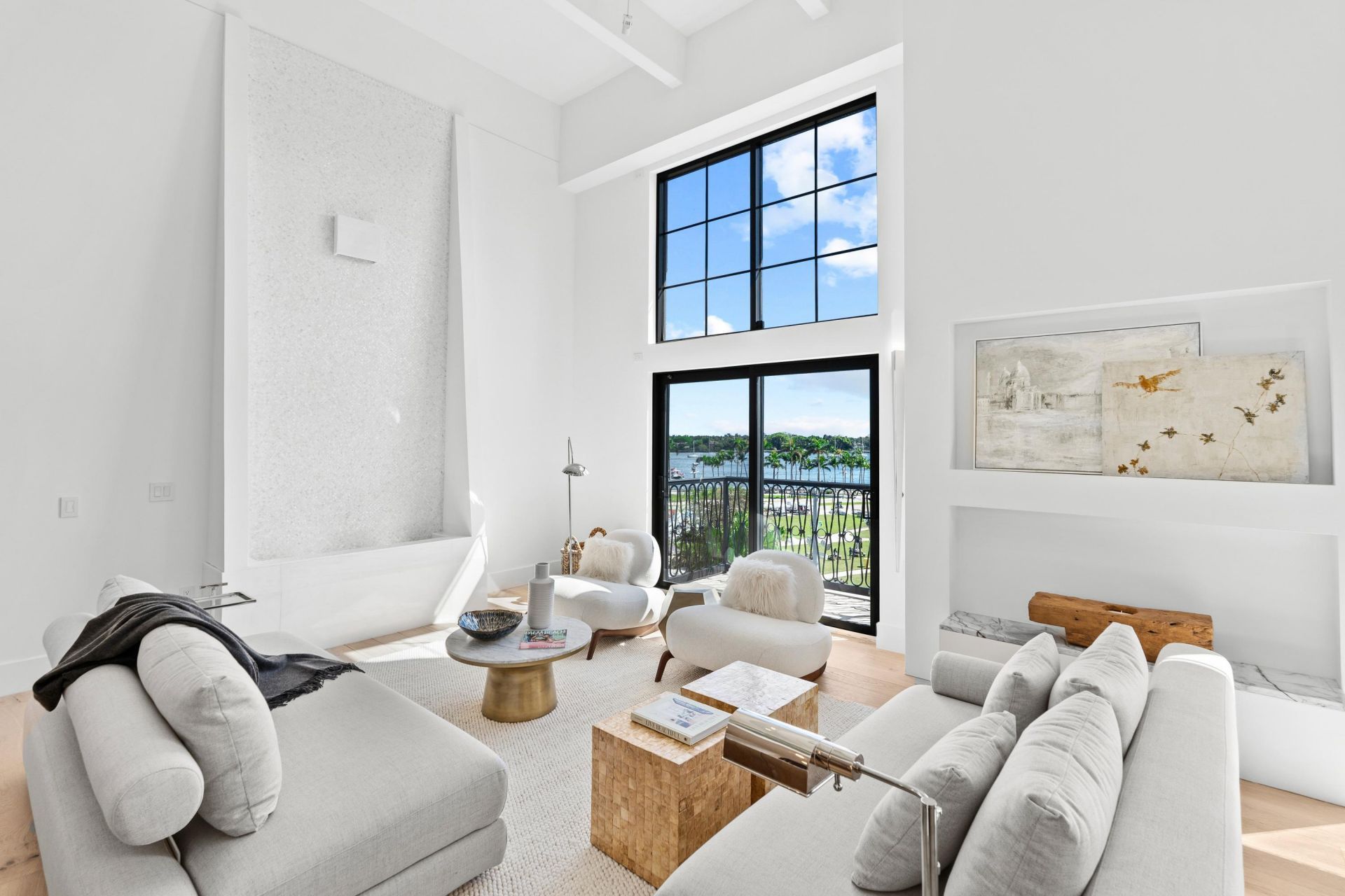 101 N Clematis Street, Unit 412, West Palm Beach, FL 33401 Photo