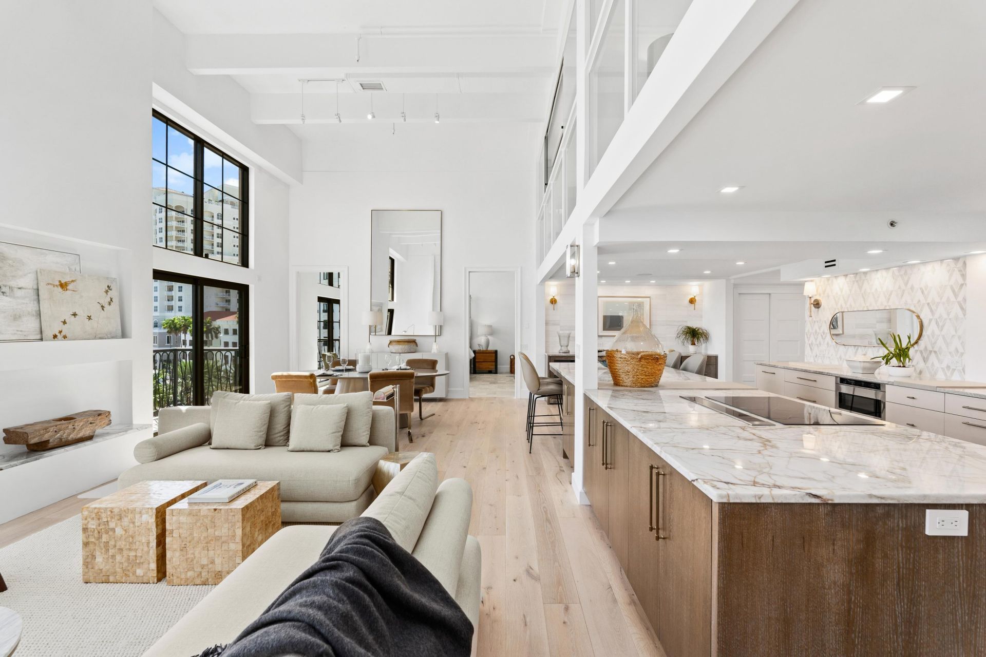 101 N Clematis Street, Unit 412, West Palm Beach, FL 33401 Photo