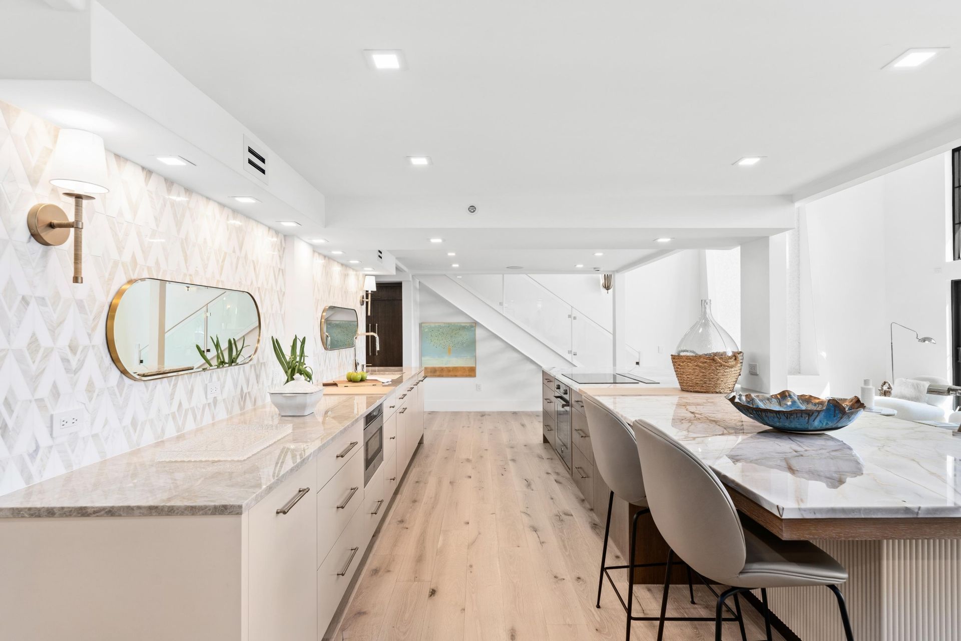 101 N Clematis Street, Unit 412, West Palm Beach, FL 33401 Photo