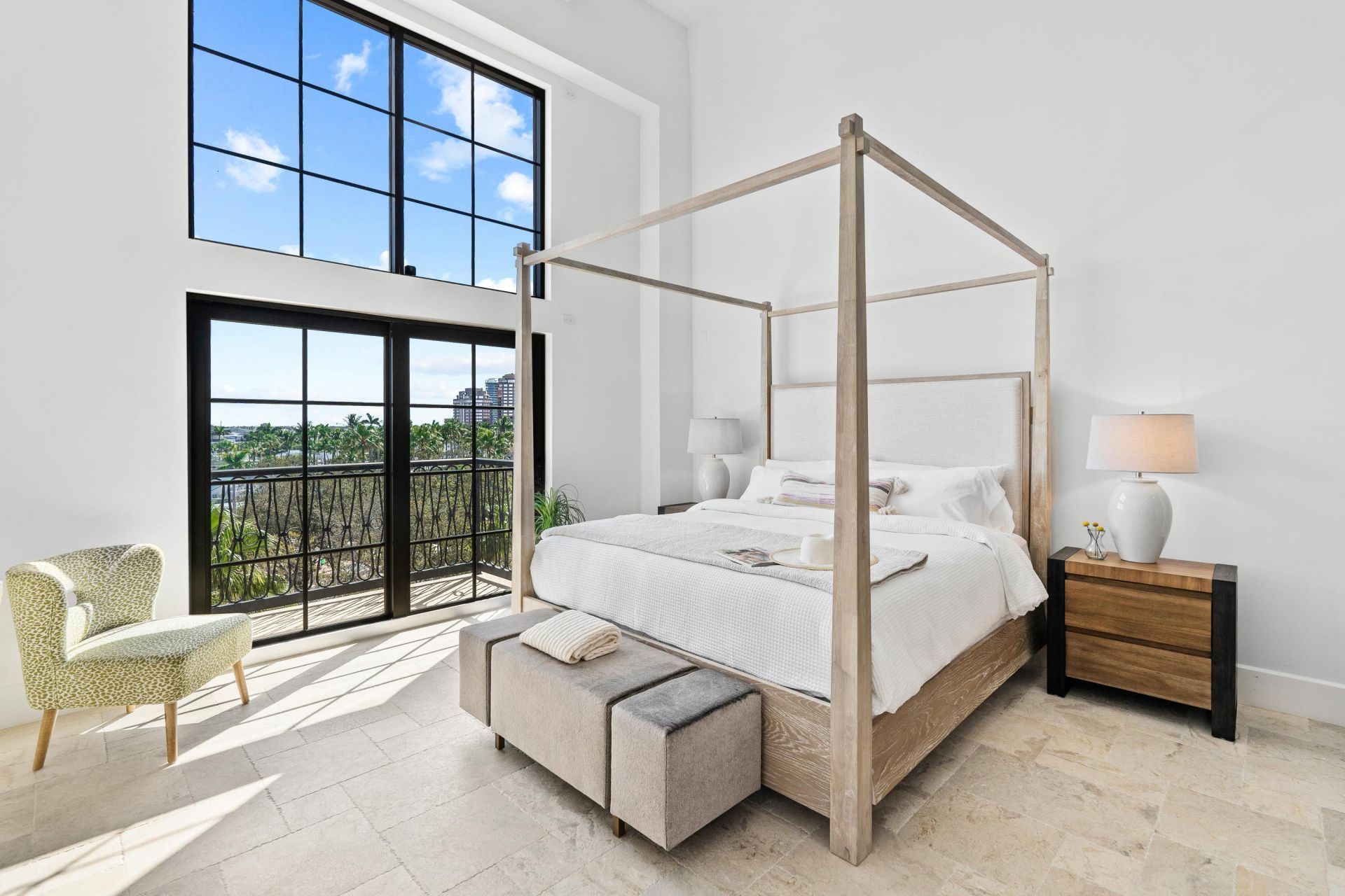 101 N Clematis Street, Unit 412, West Palm Beach, FL 33401 Photo