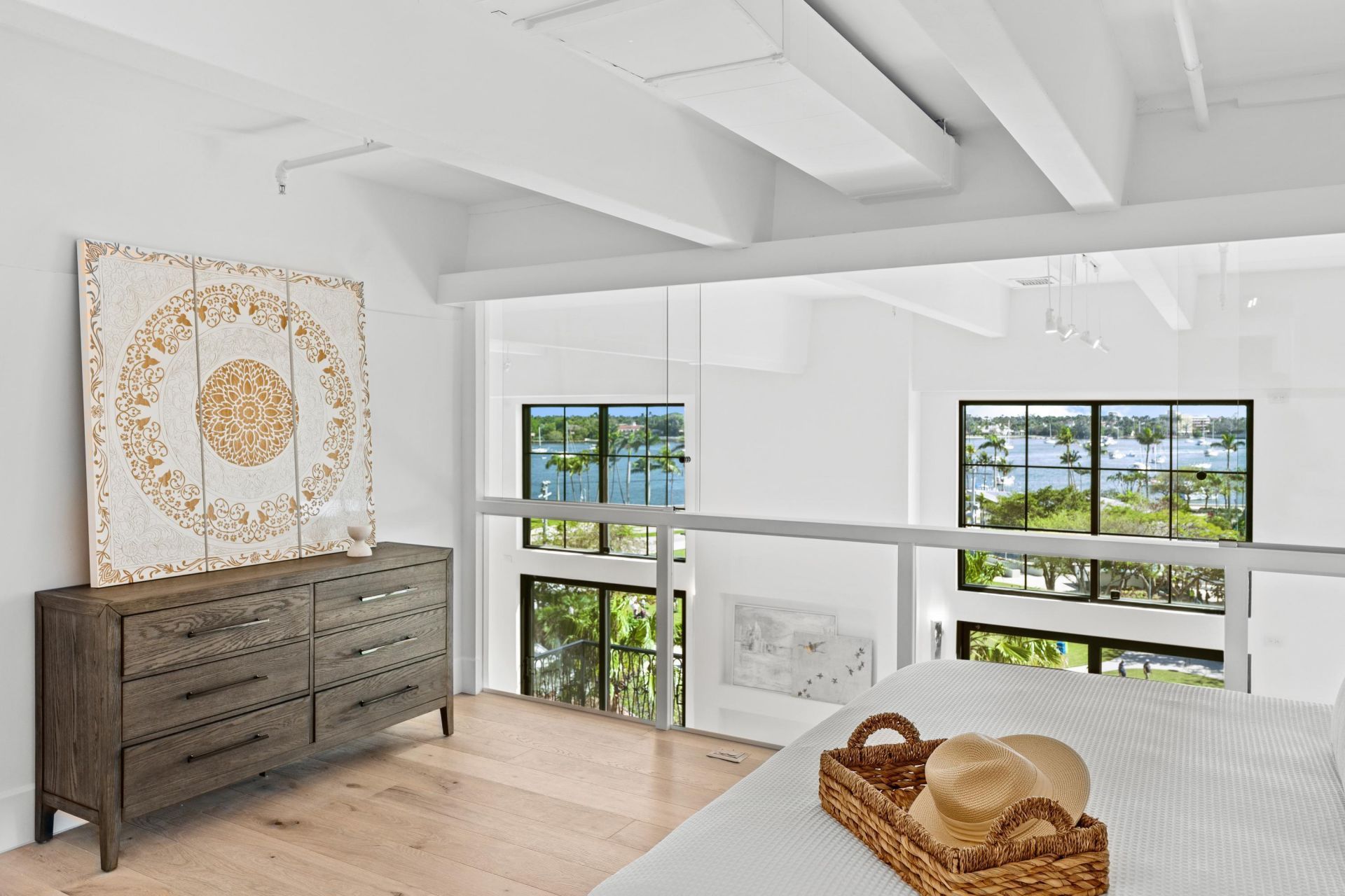 101 N Clematis Street, Unit 412, West Palm Beach, FL 33401 Photo