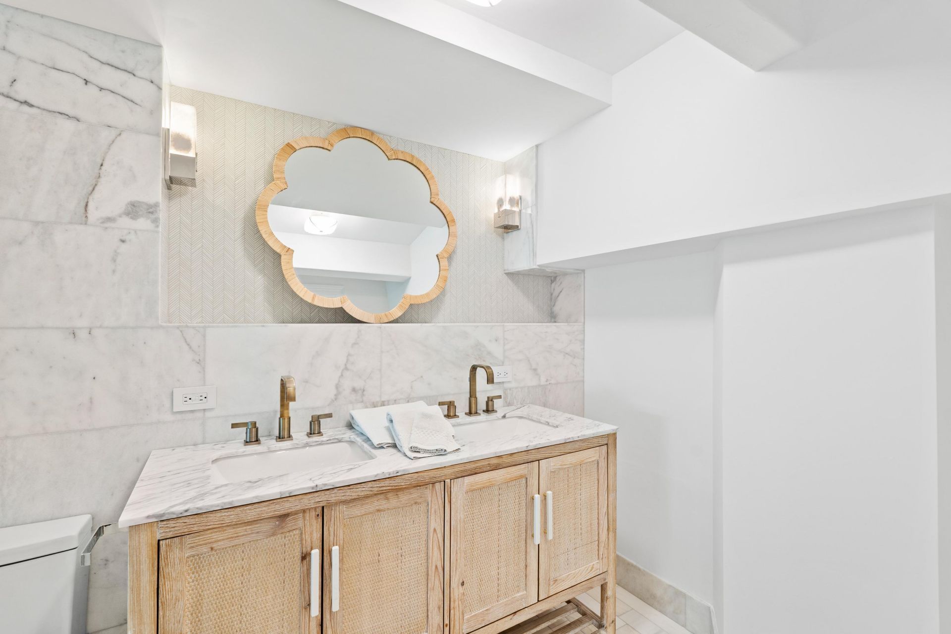 101 N Clematis Street, Unit 412, West Palm Beach, FL 33401 Photo