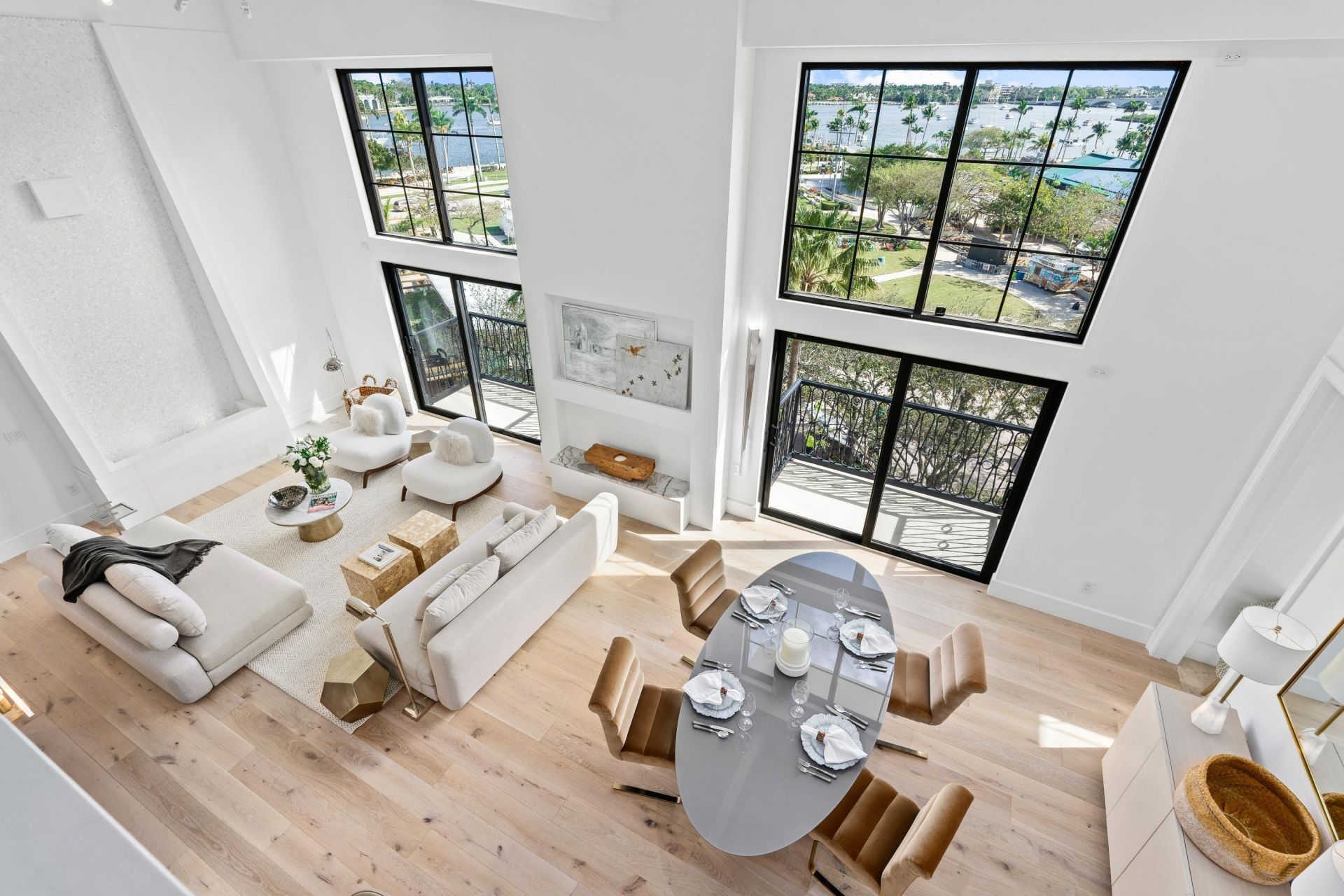 101 N Clematis Street, Unit 412, West Palm Beach, FL 33401 Photo