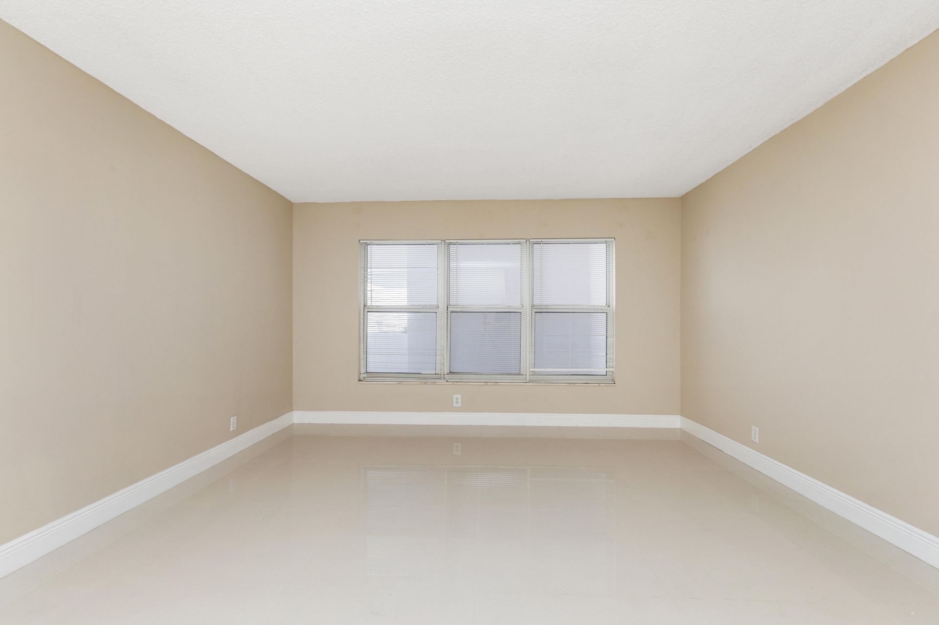 405 N Ocean Boulevard, Unit 1123, Pompano Beach, FL 33062 Photo