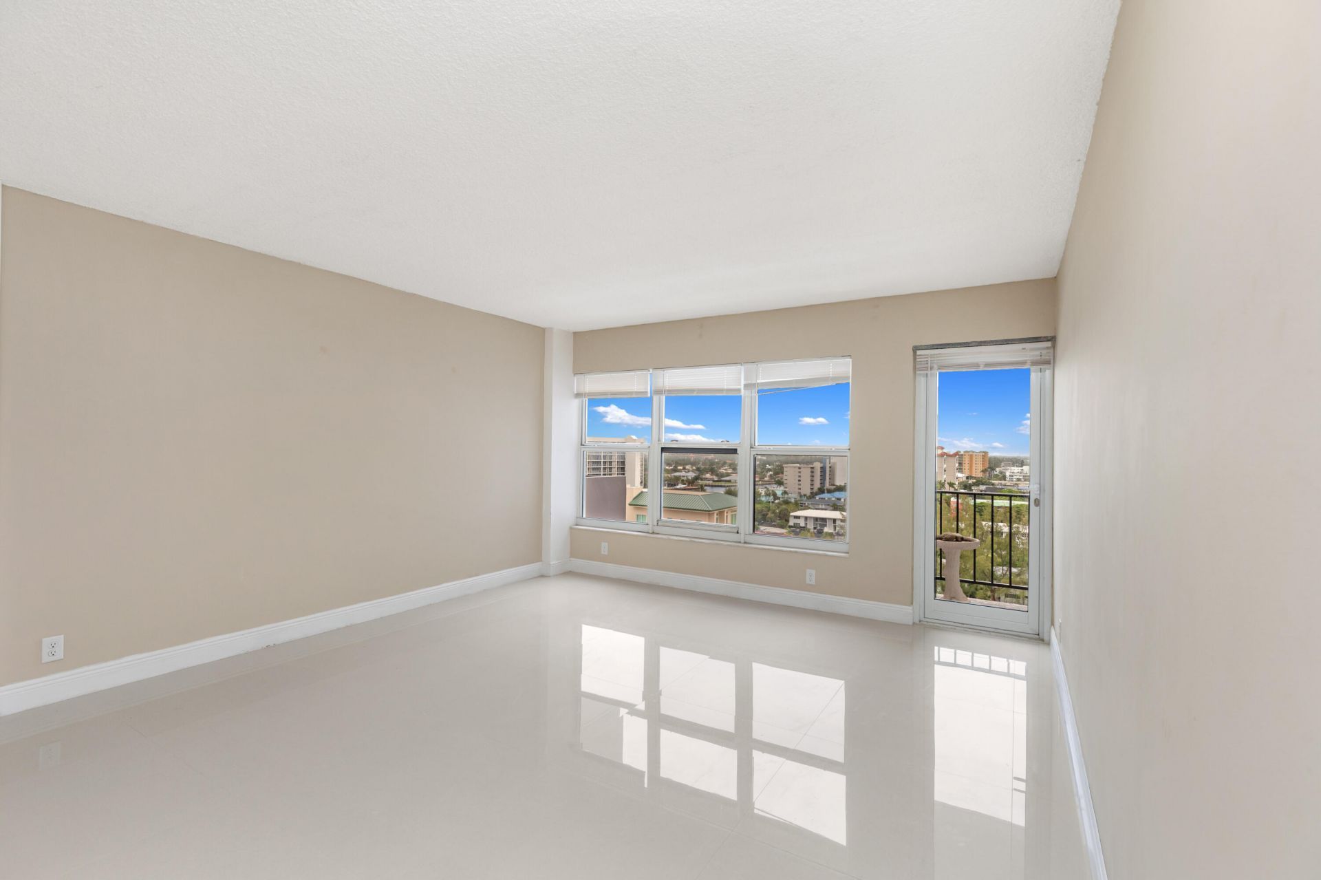 405 N Ocean Boulevard, Unit 1123, Pompano Beach, FL 33062 Photo