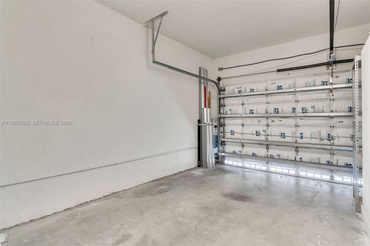 11321 NW 84th St , Doral, FL 33178 Photo