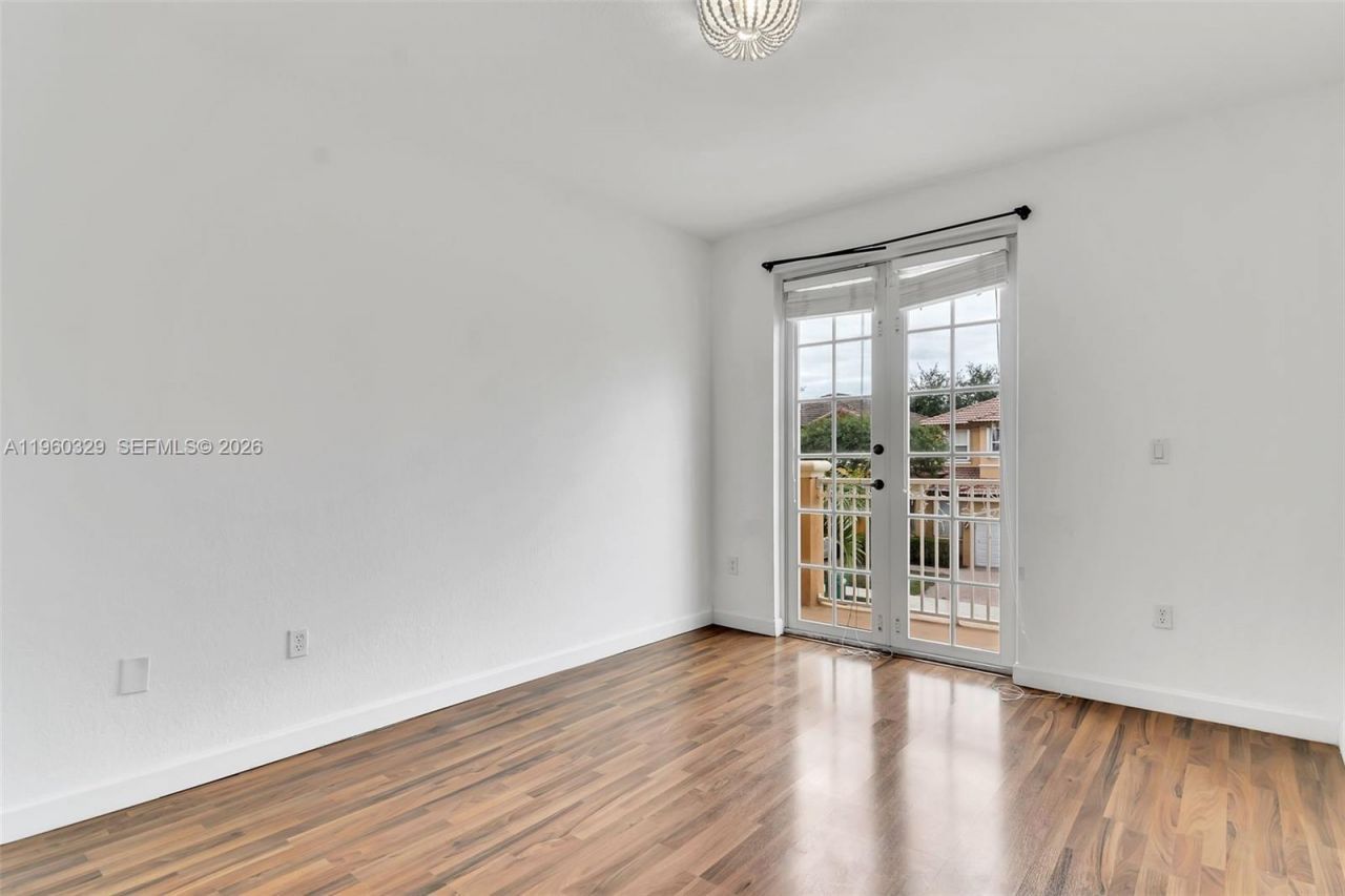 11321 NW 84th St , Doral, FL 33178 Photo