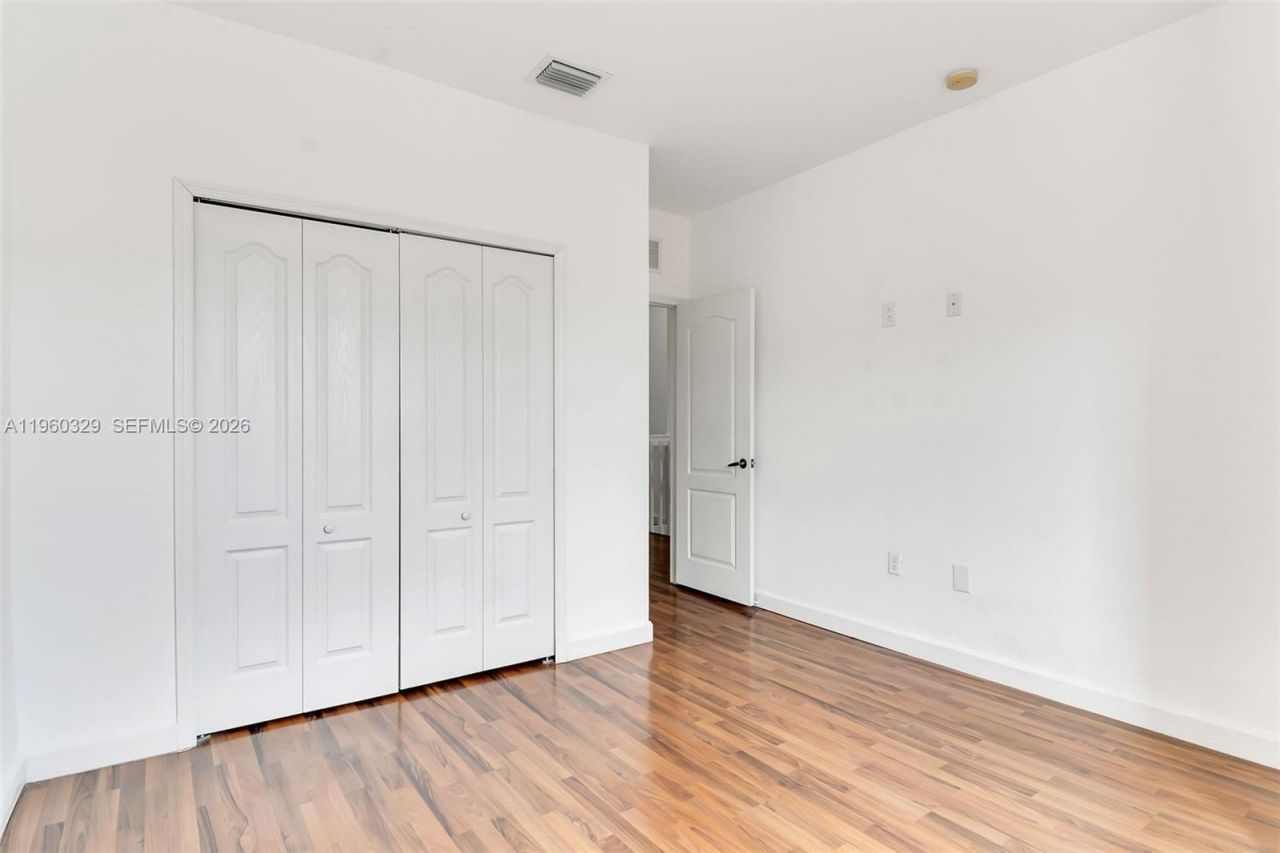 11321 NW 84th St , Doral, FL 33178 Photo