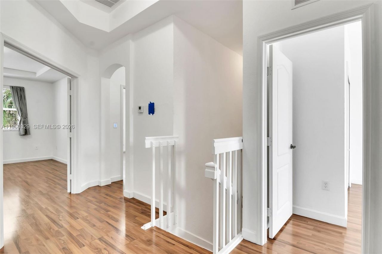 11321 NW 84th St , Doral, FL 33178 Photo