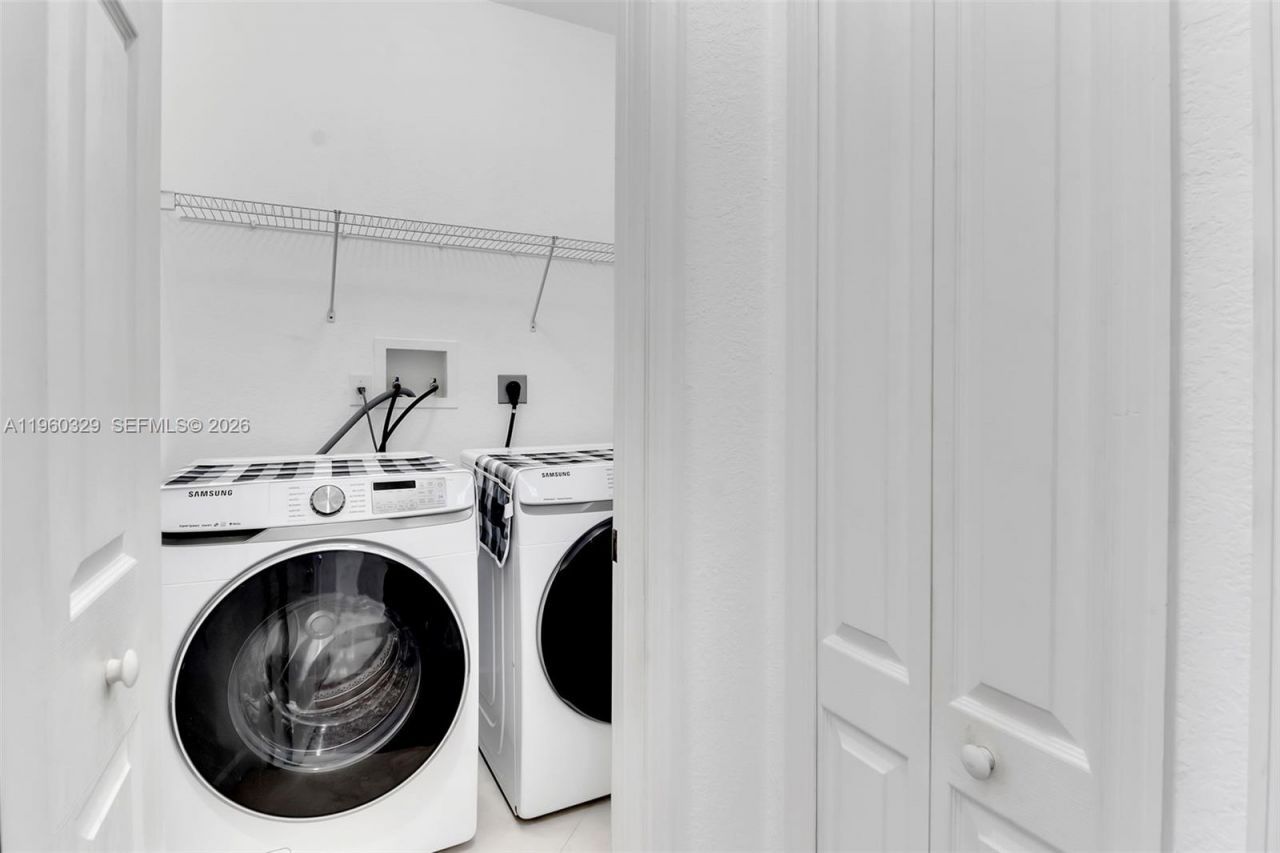 11321 NW 84th St , Doral, FL 33178 Photo