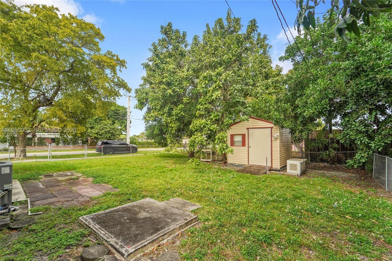 6141 Funston St, Hollywood, FL 33023 Photo