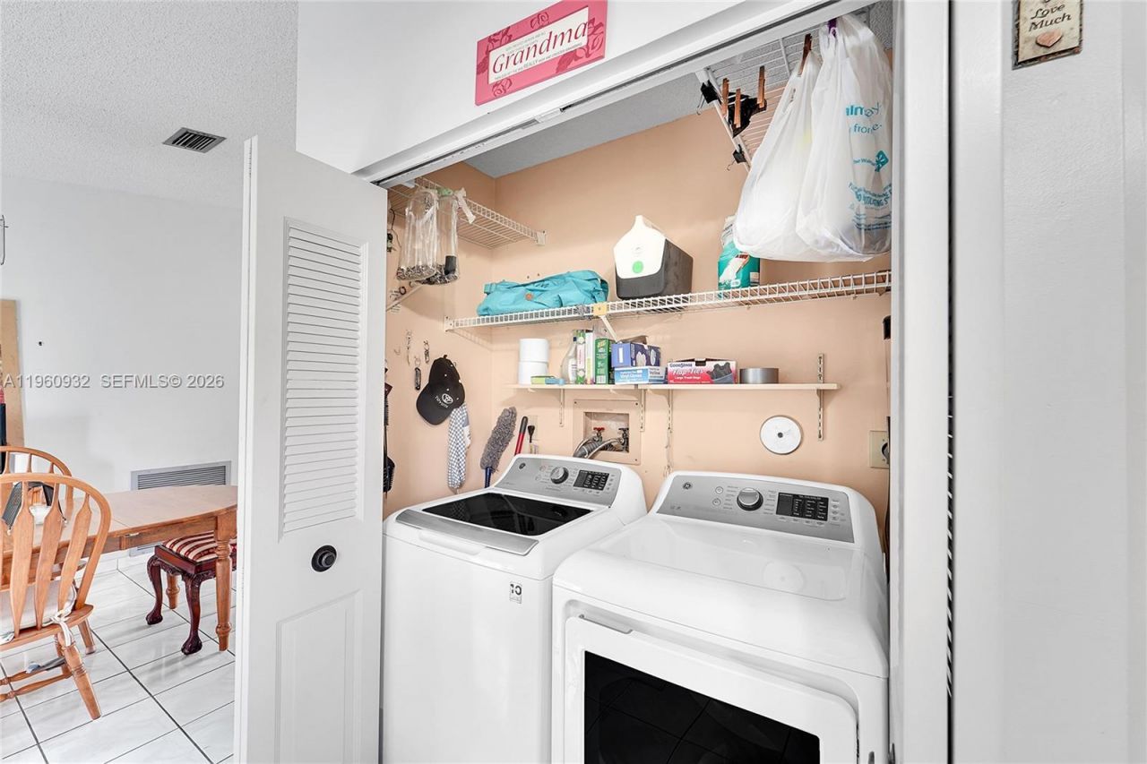 6141 Funston St, Hollywood, FL 33023 Photo