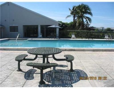 809 Hamilton Dr, Unit 809D, Homestead, FL 33034 Photo