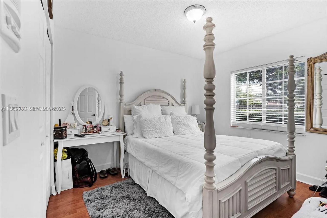 11276 NW 58th Ter, Doral, FL 33178 Photo