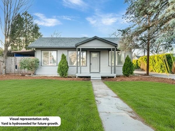 512 King Street, Medford, OR 97501