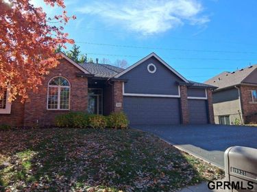 19921 Farnam Street, Omaha, NE 68022