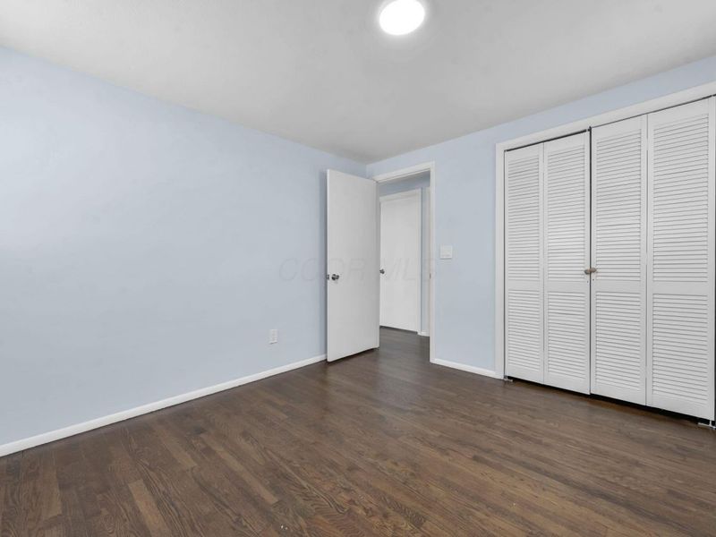3866 Eakin Road, Columbus, OH 43228 Photo 16