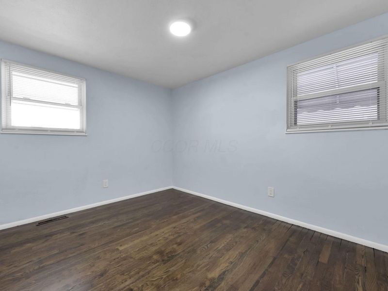 3866 Eakin Road, Columbus, OH 43228 Photo 17