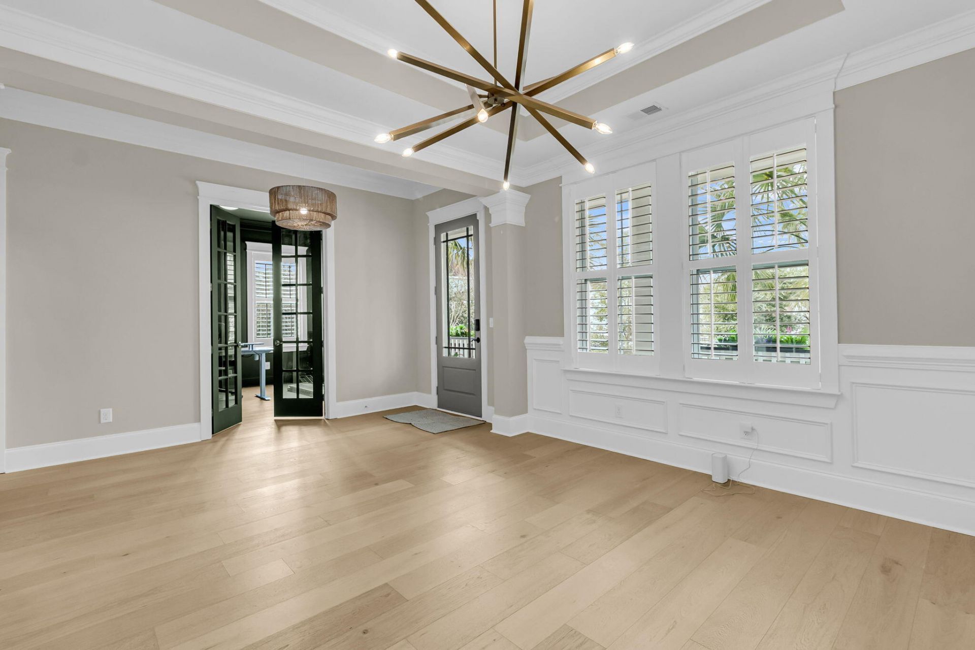 2648 Augustus Street Photo 10