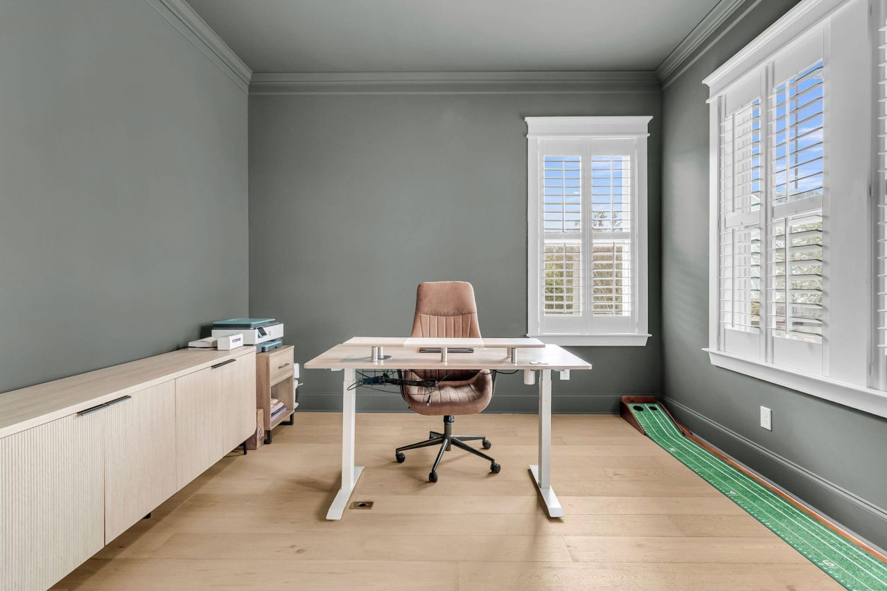 2648 Augustus Street Photo 11