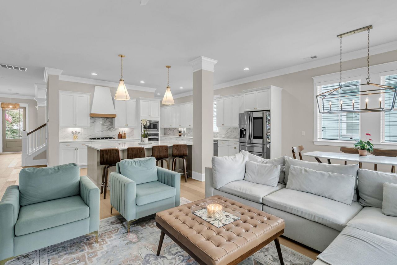 2648 Augustus Street Photo 18