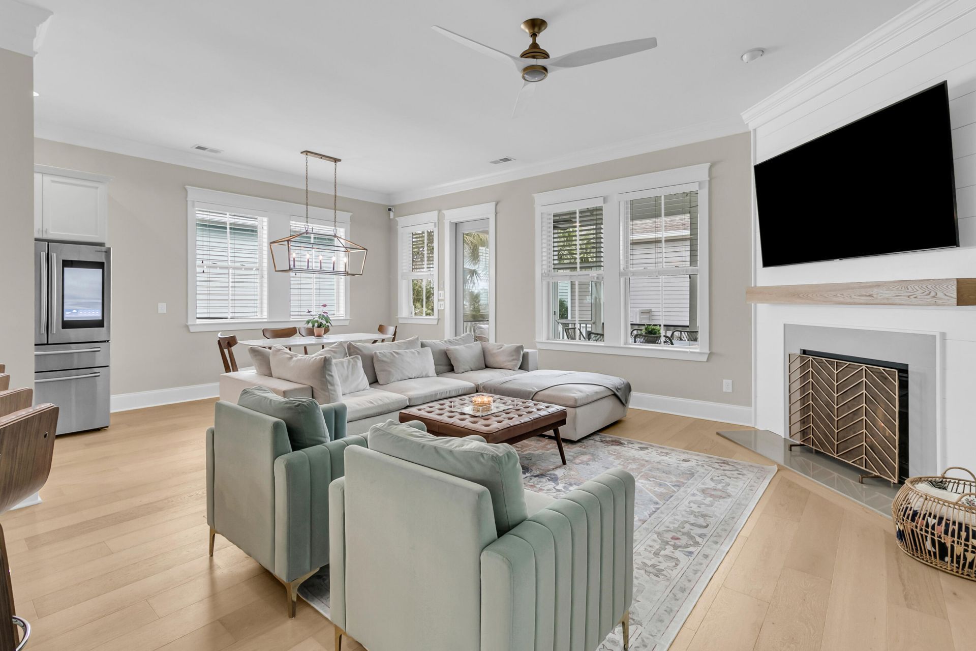 2648 Augustus Street Photo 22