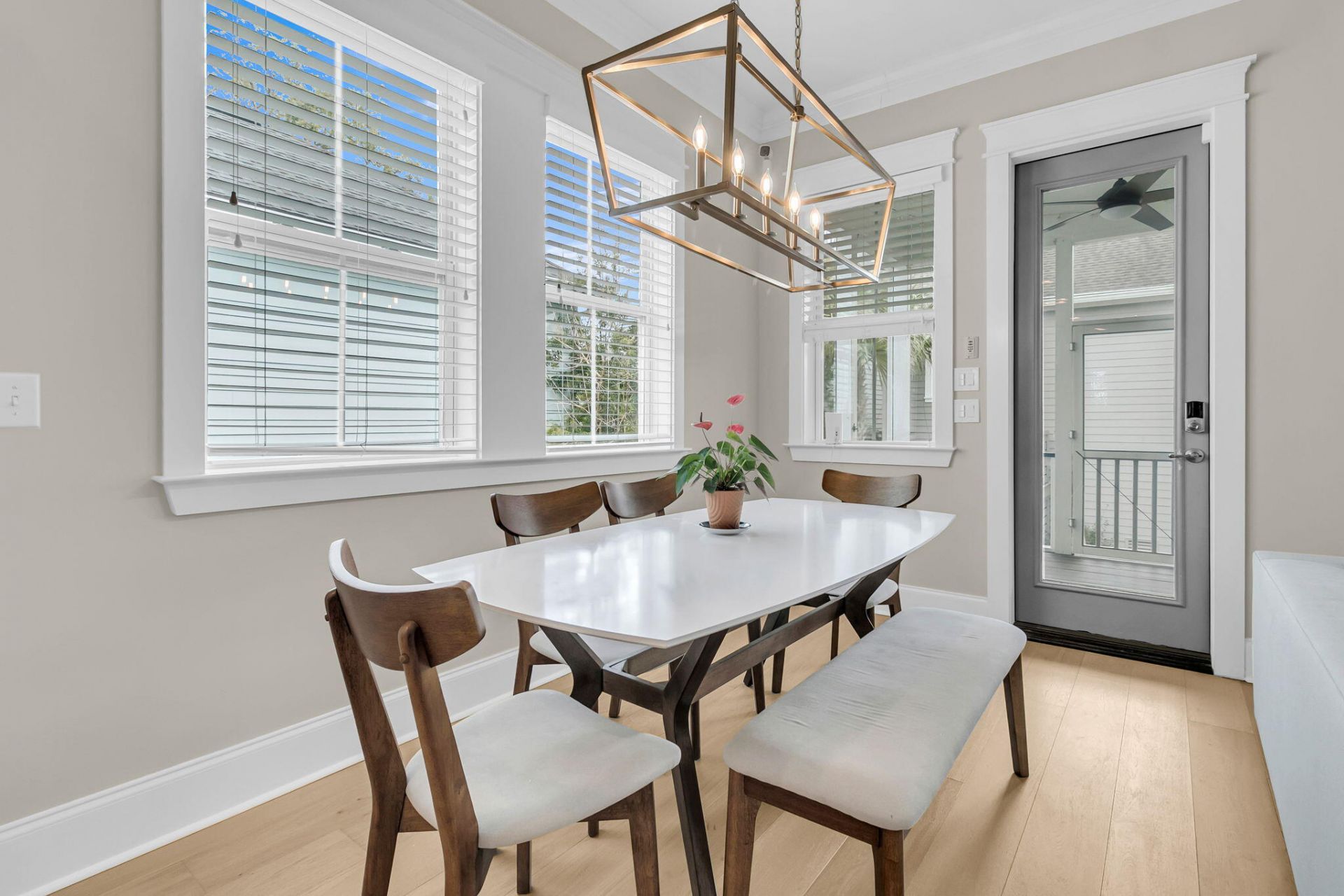 2648 Augustus Street Photo 24