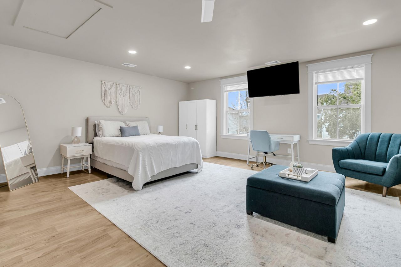 2648 Augustus Street Photo 42