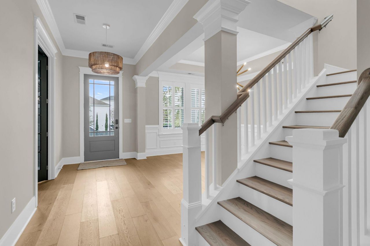 2648 Augustus Street Photo 6