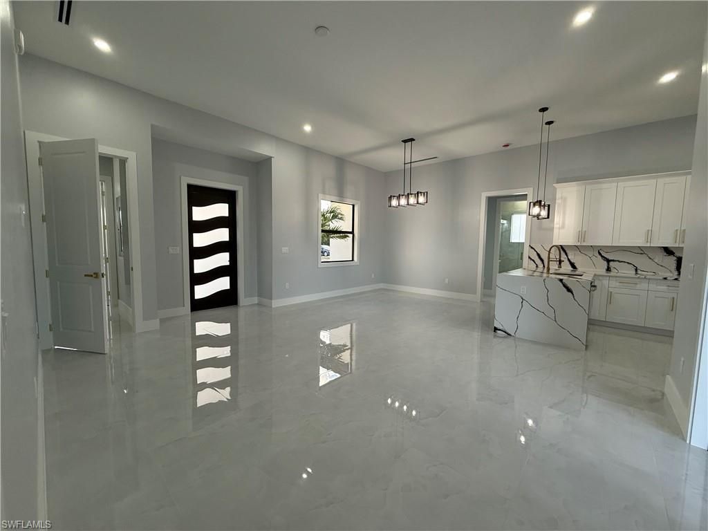 4353 22nd Ave Ne, Naples, FL 34120 Photo