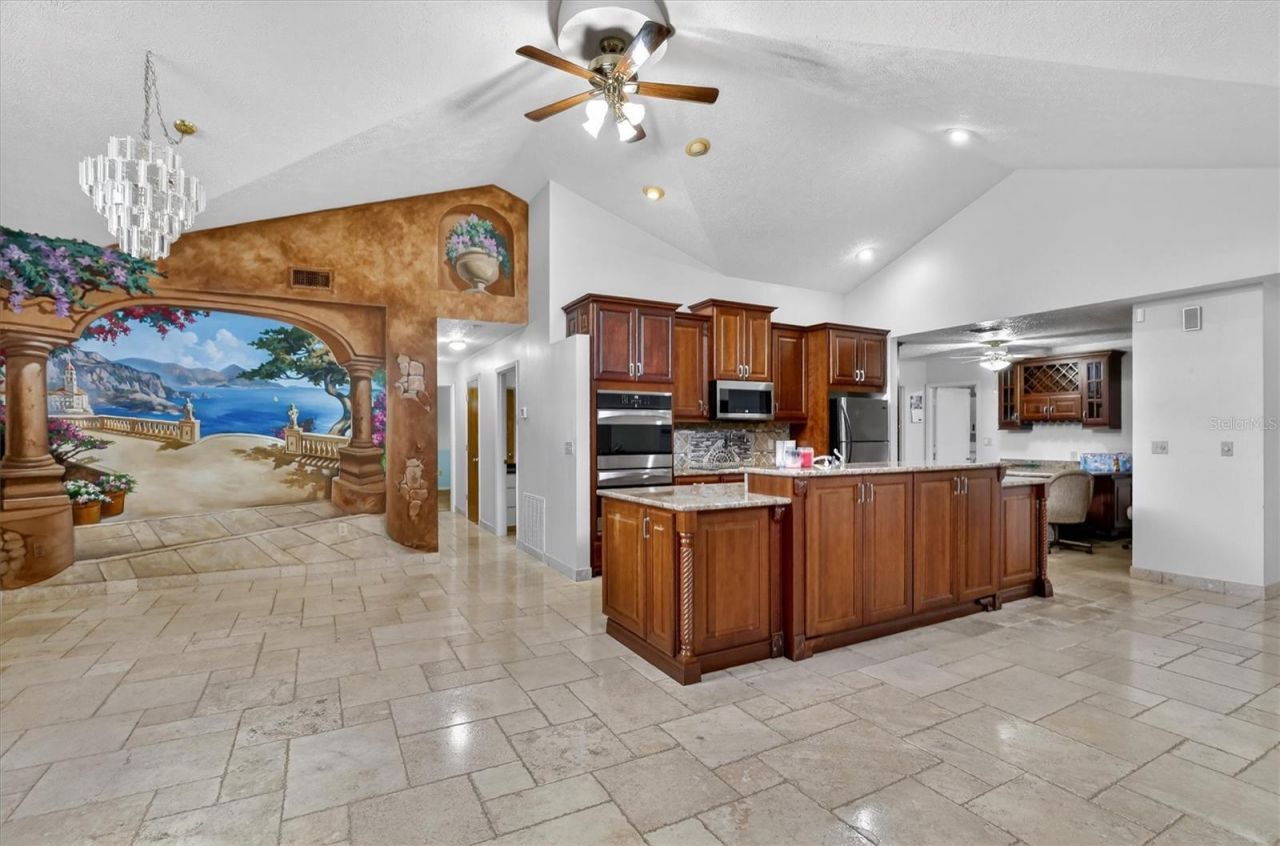 2725 W Charing Road, Avon Park, FL 33825 Photo
