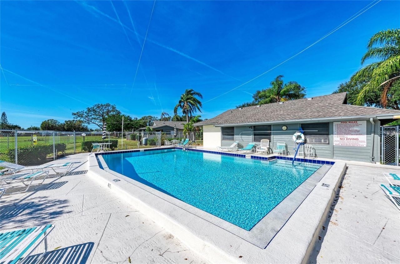 2917 61st Street W, Unit 417, Bradenton, FL 34209 Photo