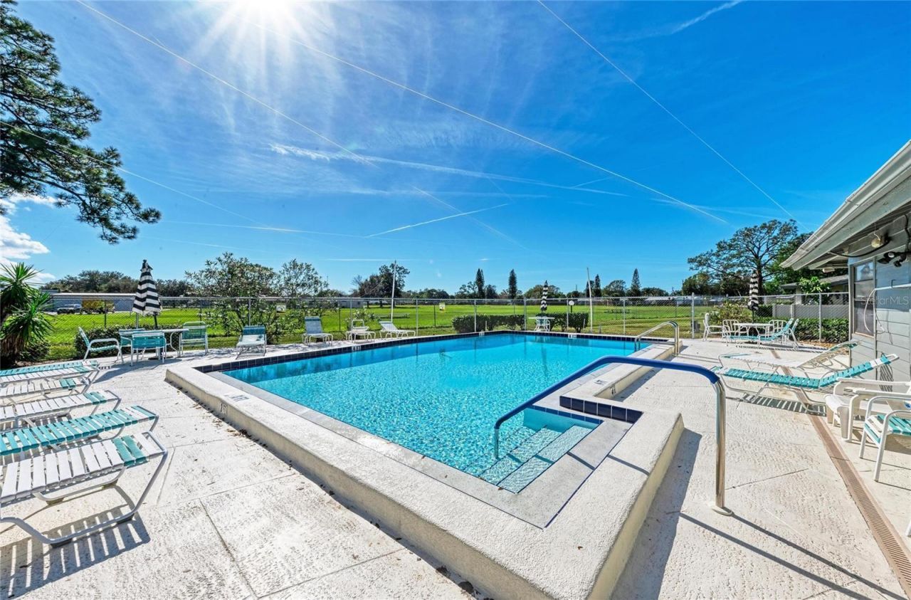 2917 61st Street W, Unit 417, Bradenton, FL 34209 Photo