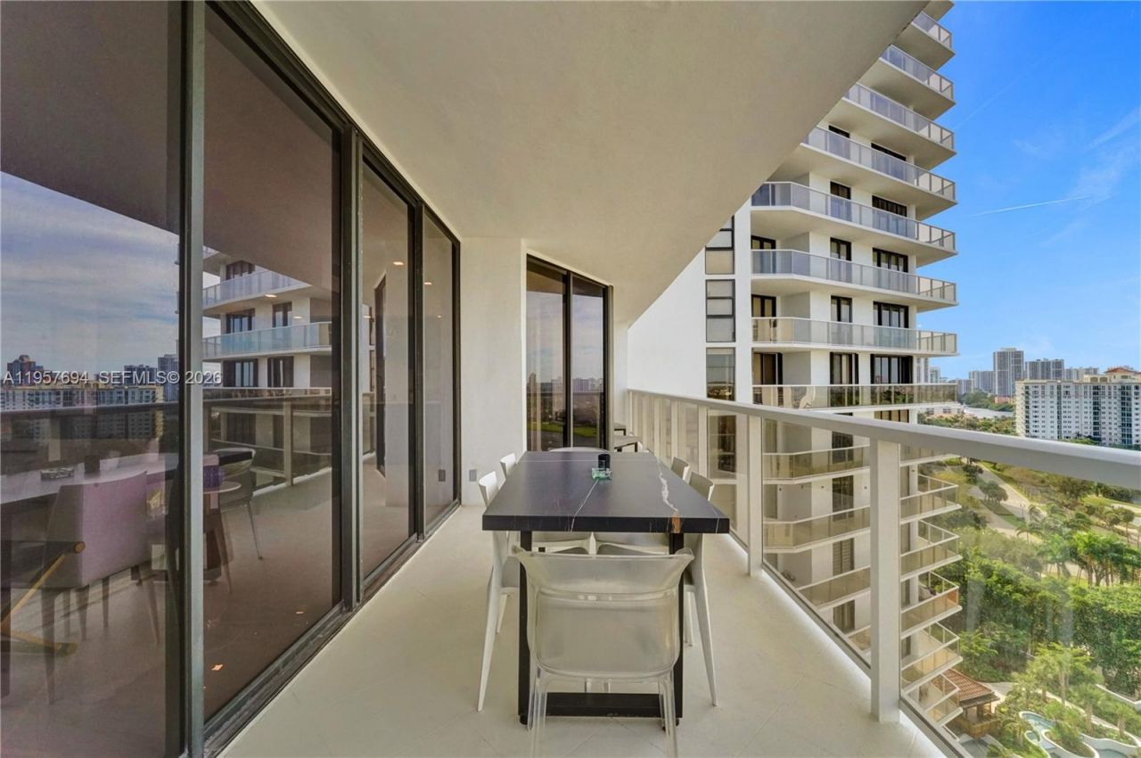 20281 E Country Club Dr , Unit 1503, Aventura, FL 33180 Photo