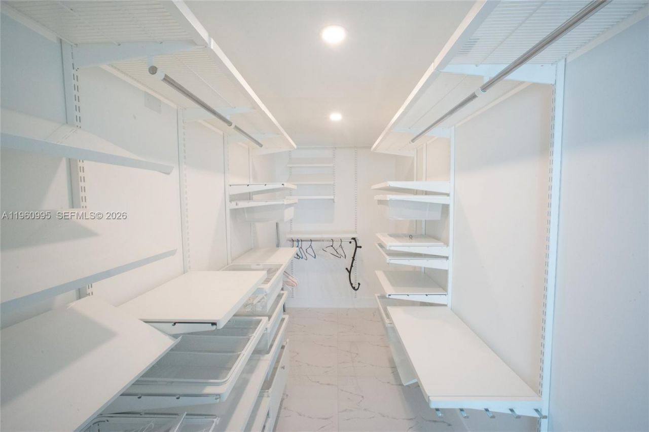 11 Island Ave, Unit 1107, Miami Beach, FL 33139 Photo