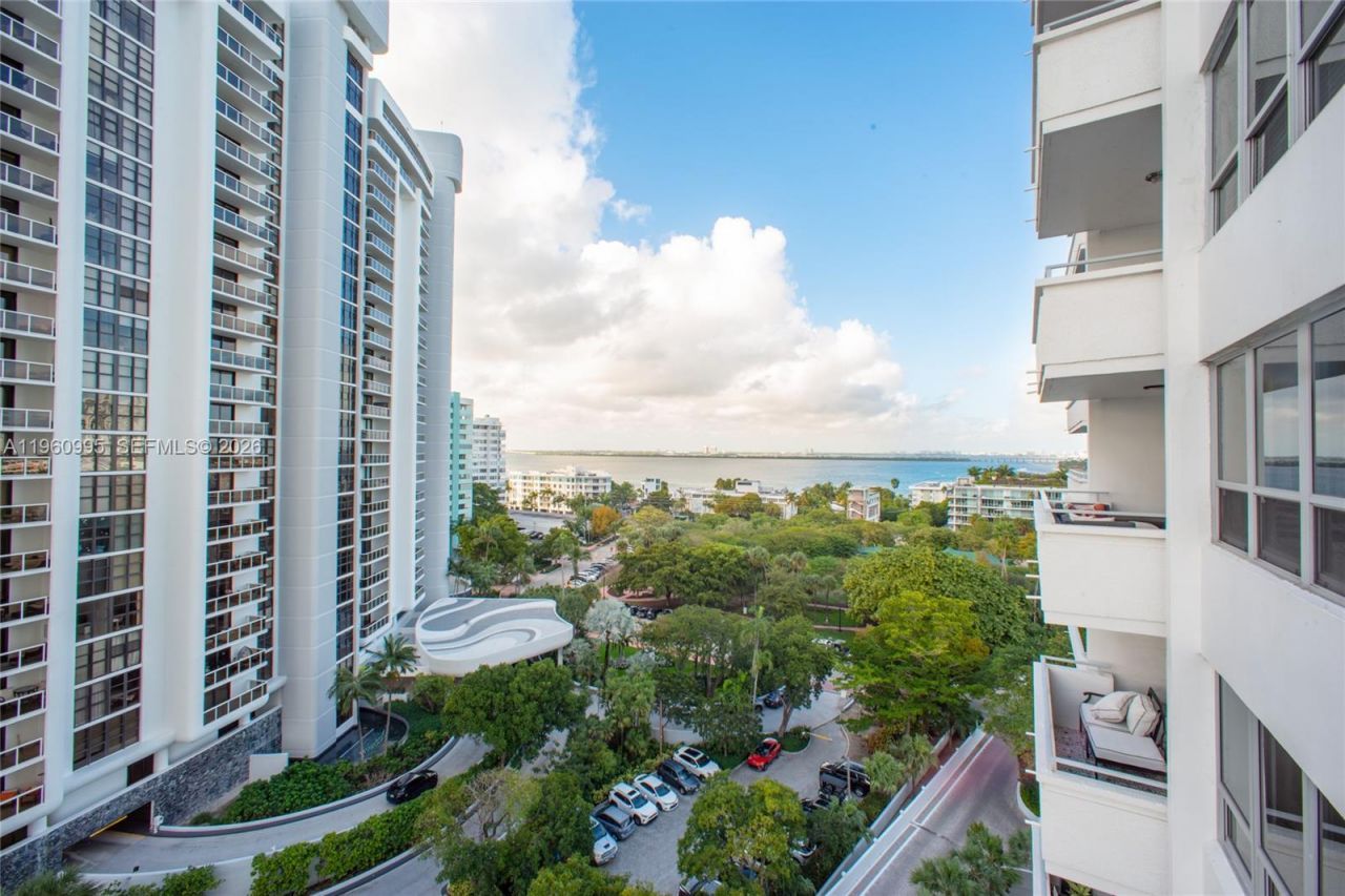11 Island Ave, Unit 1107, Miami Beach, FL 33139 Photo