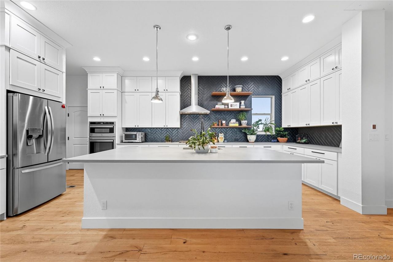 18422 W 95th Place, Arvada, CO 80007 Main Photo