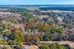 3149 Thomas Jones Road photo 4