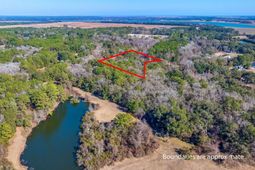 3149 Thomas Jones Road photo 4