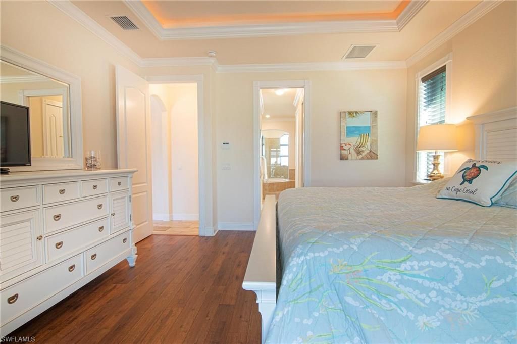 4122 SW 21st Pl, Cape Coral, FL 33914 Photo