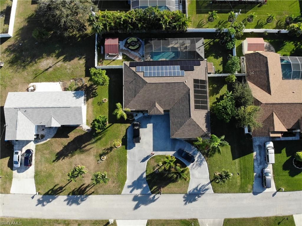 320 SE 28th Ter, Cape Coral, FL 33904 Photo