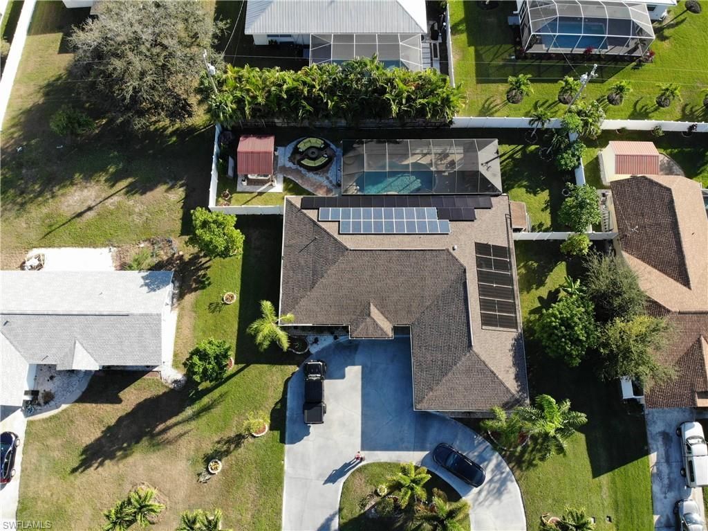 320 SE 28th Ter, Cape Coral, FL 33904 Photo