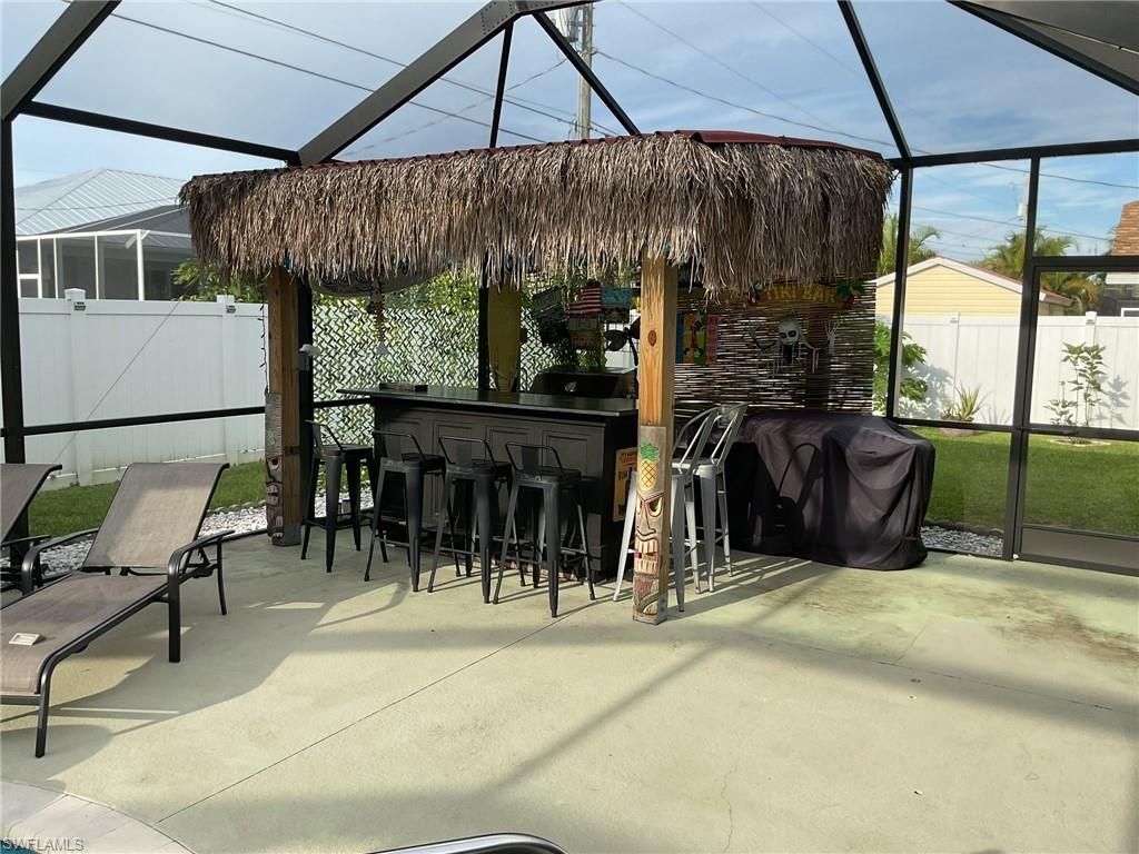 320 SE 28th Ter, Cape Coral, FL 33904 Photo