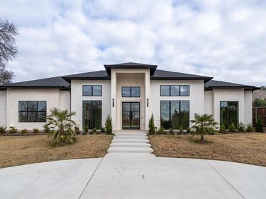 11314 Hillcrest Road, Dallas, TX 75230